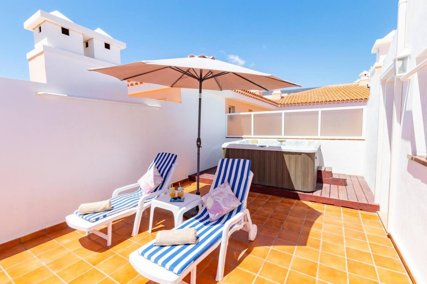 Penthouse Apt With Jacuzzi By Dream Homes Tenerife プエルト・デ・サンティアゴ エクステリア 写真