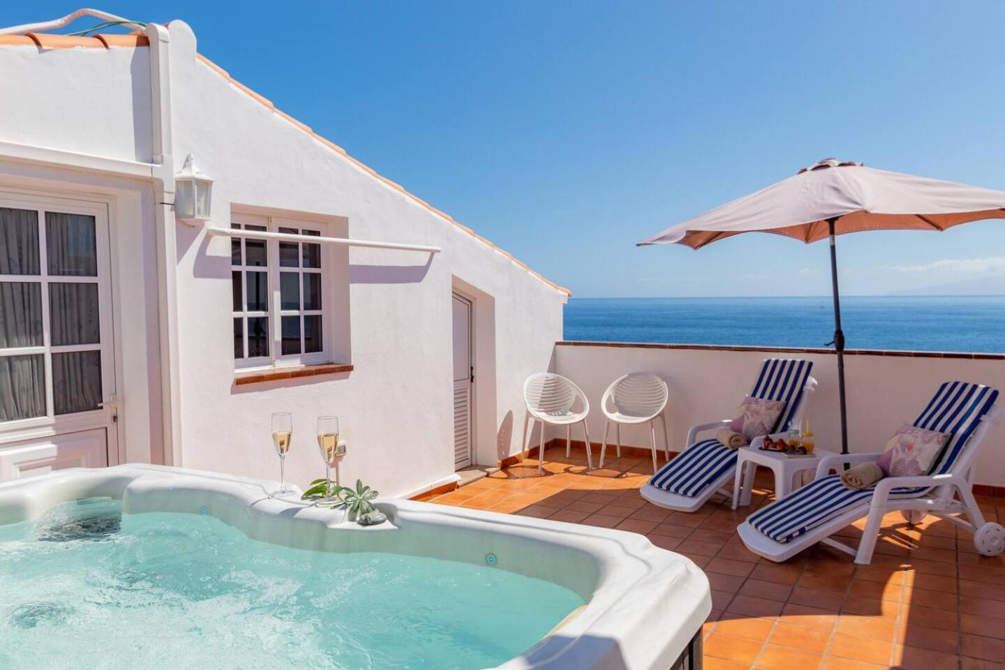 Penthouse Apt With Jacuzzi By Dream Homes Tenerife プエルト・デ・サンティアゴ エクステリア 写真