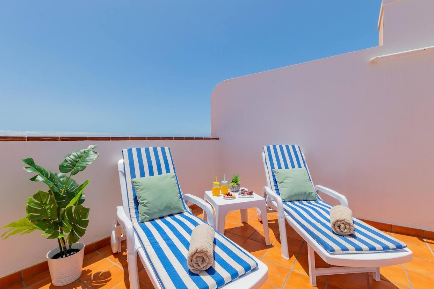 Penthouse Apt With Jacuzzi By Dream Homes Tenerife プエルト・デ・サンティアゴ エクステリア 写真