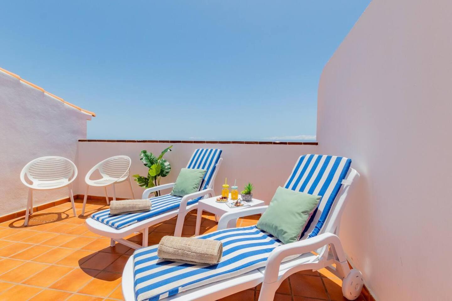 Penthouse Apt With Jacuzzi By Dream Homes Tenerife プエルト・デ・サンティアゴ エクステリア 写真