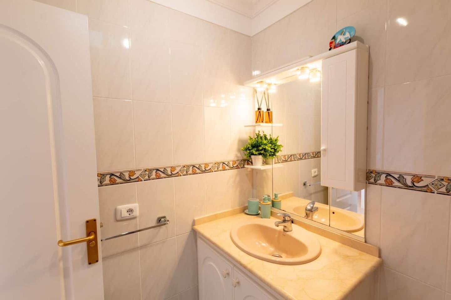 Penthouse Apt With Jacuzzi By Dream Homes Tenerife プエルト・デ・サンティアゴ エクステリア 写真