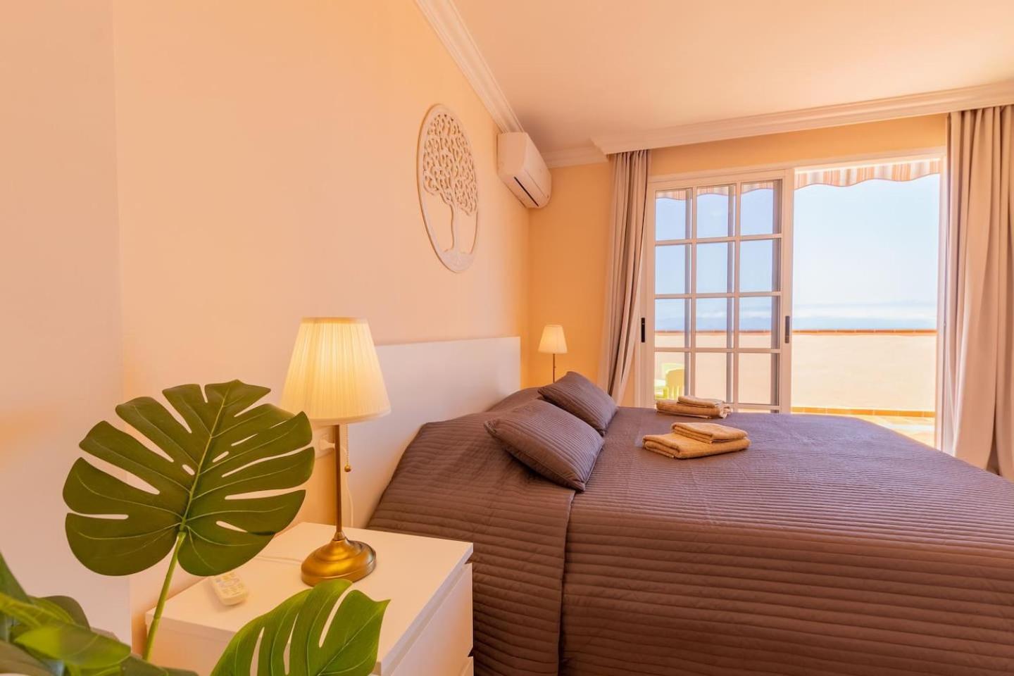 Penthouse Apt With Jacuzzi By Dream Homes Tenerife プエルト・デ・サンティアゴ エクステリア 写真